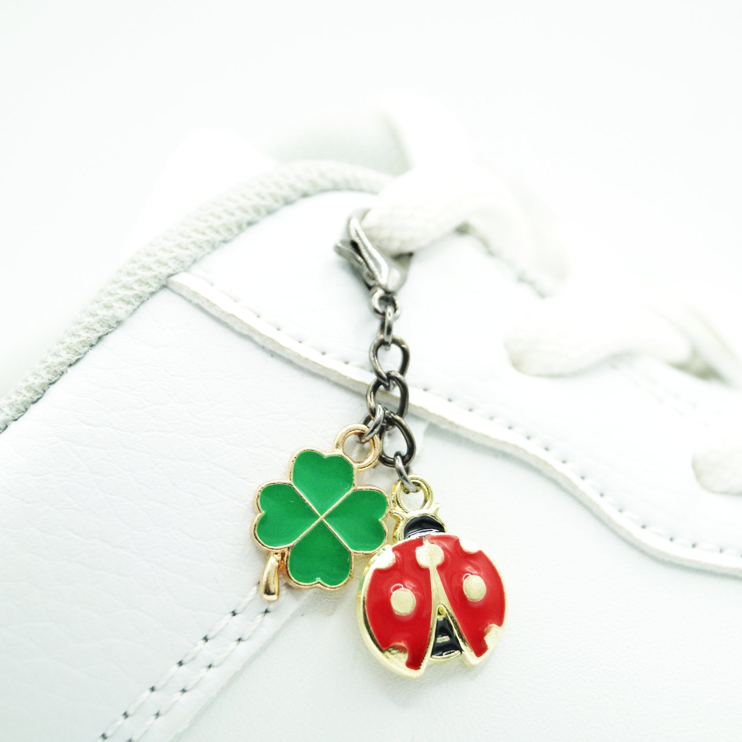 Shoe pendant lucky charm 1 piece.