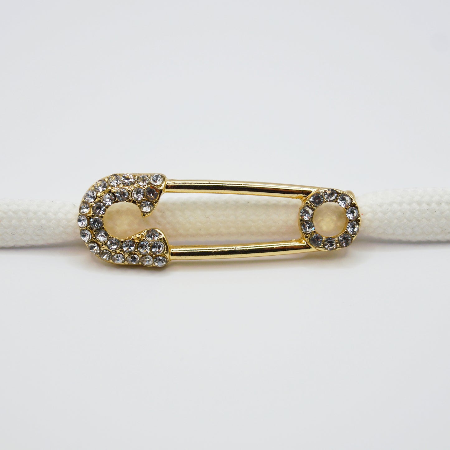 Shoe buckle pin diamonds gold metal 2pcs.